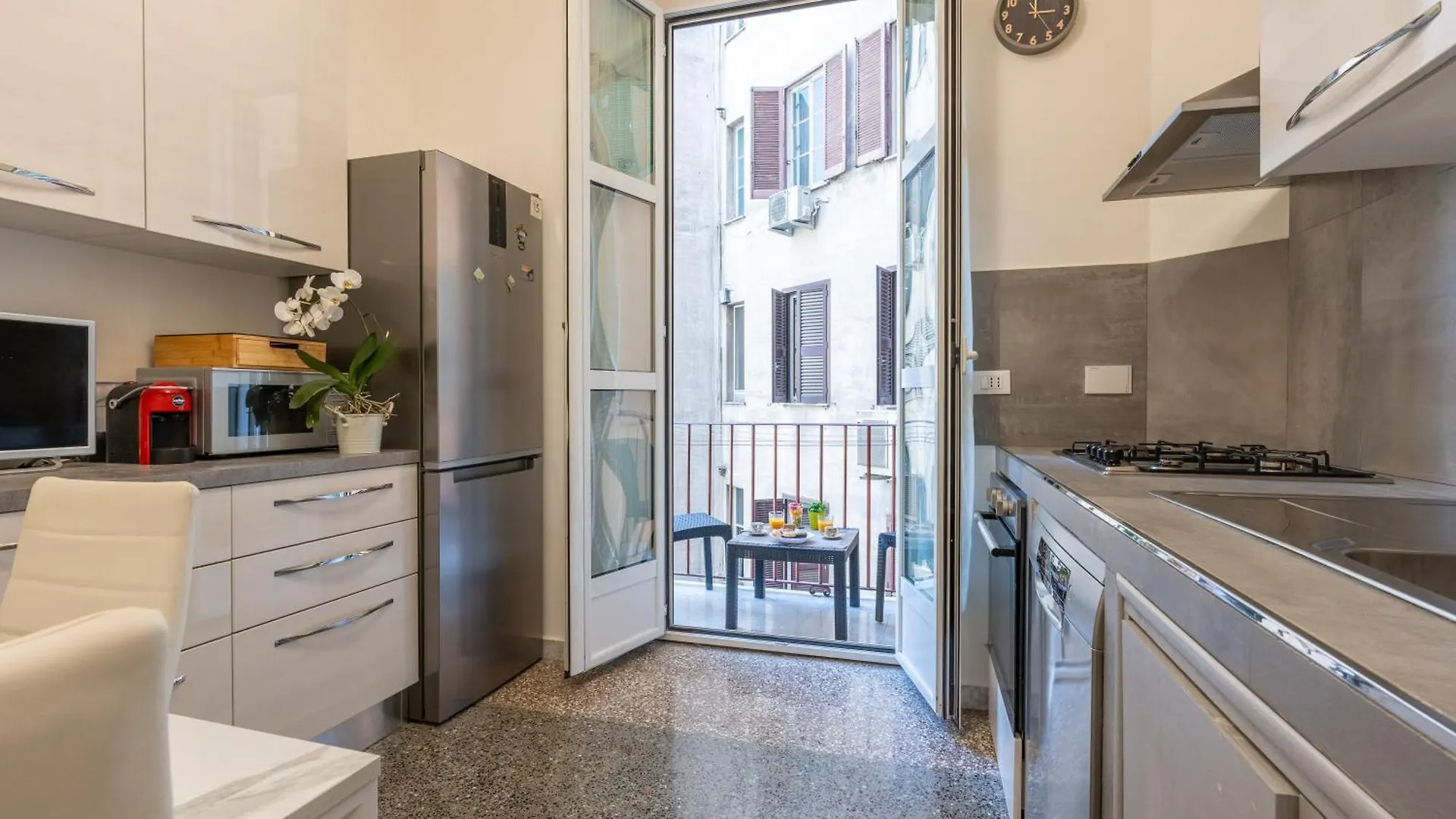Appartamento Imperial House - 300M To Metro B, Open View, 4-6Pax Roma